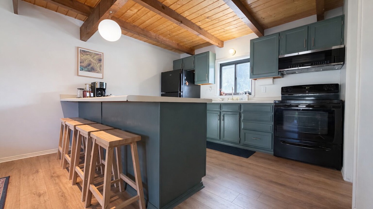Photo of Kitchen in Red River