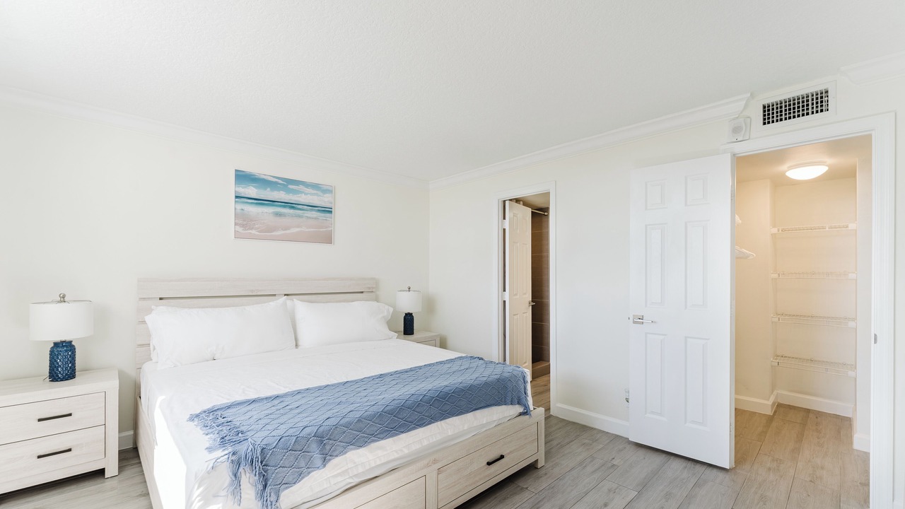 Photo of Bedroom in Boca Raton