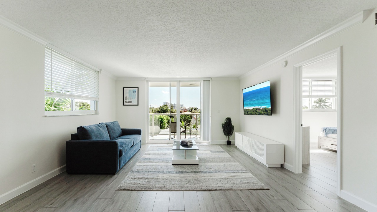 Photo of Livingroom in Boca Raton