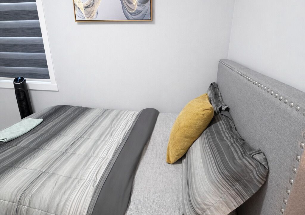 Photo of Bedroom in Whyte ave