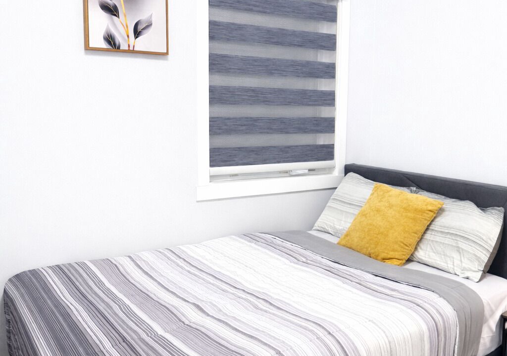 Photo of Bedroom in Whyte ave