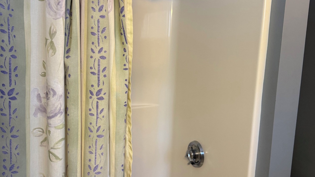 Photo of Bathroom in Bartlett