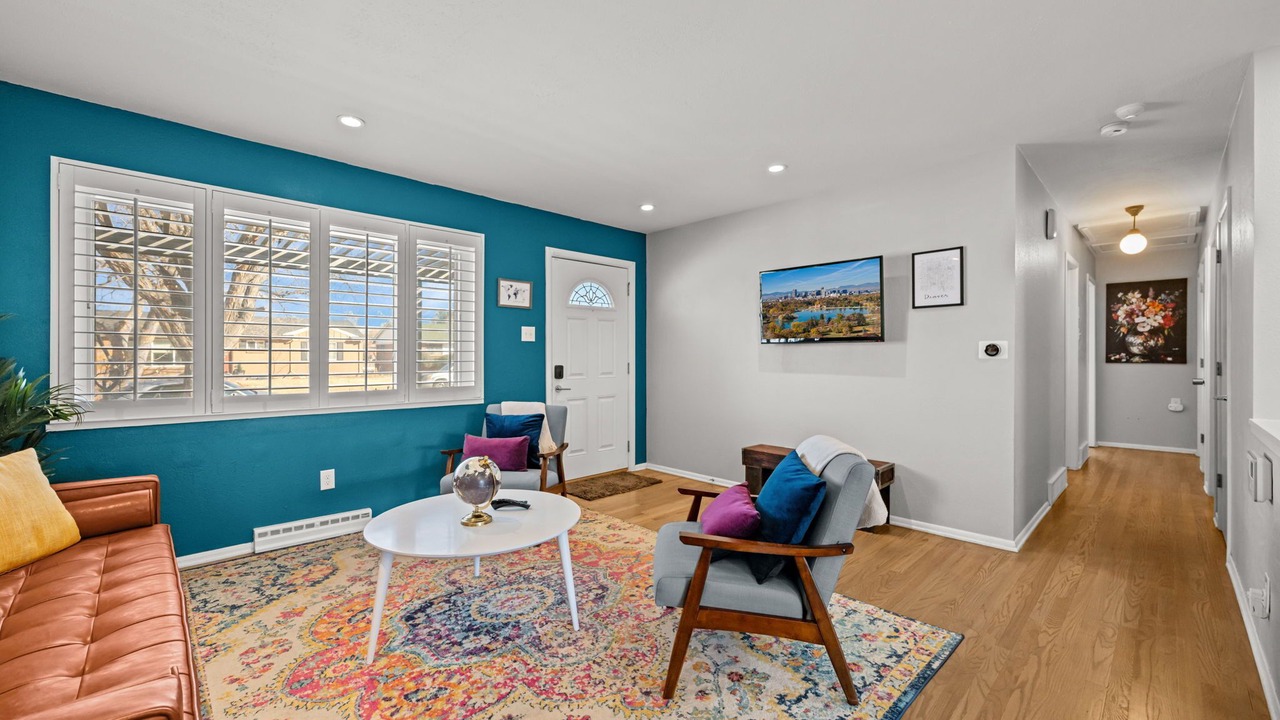 Photo of Livingroom in Washington Virginia Vale