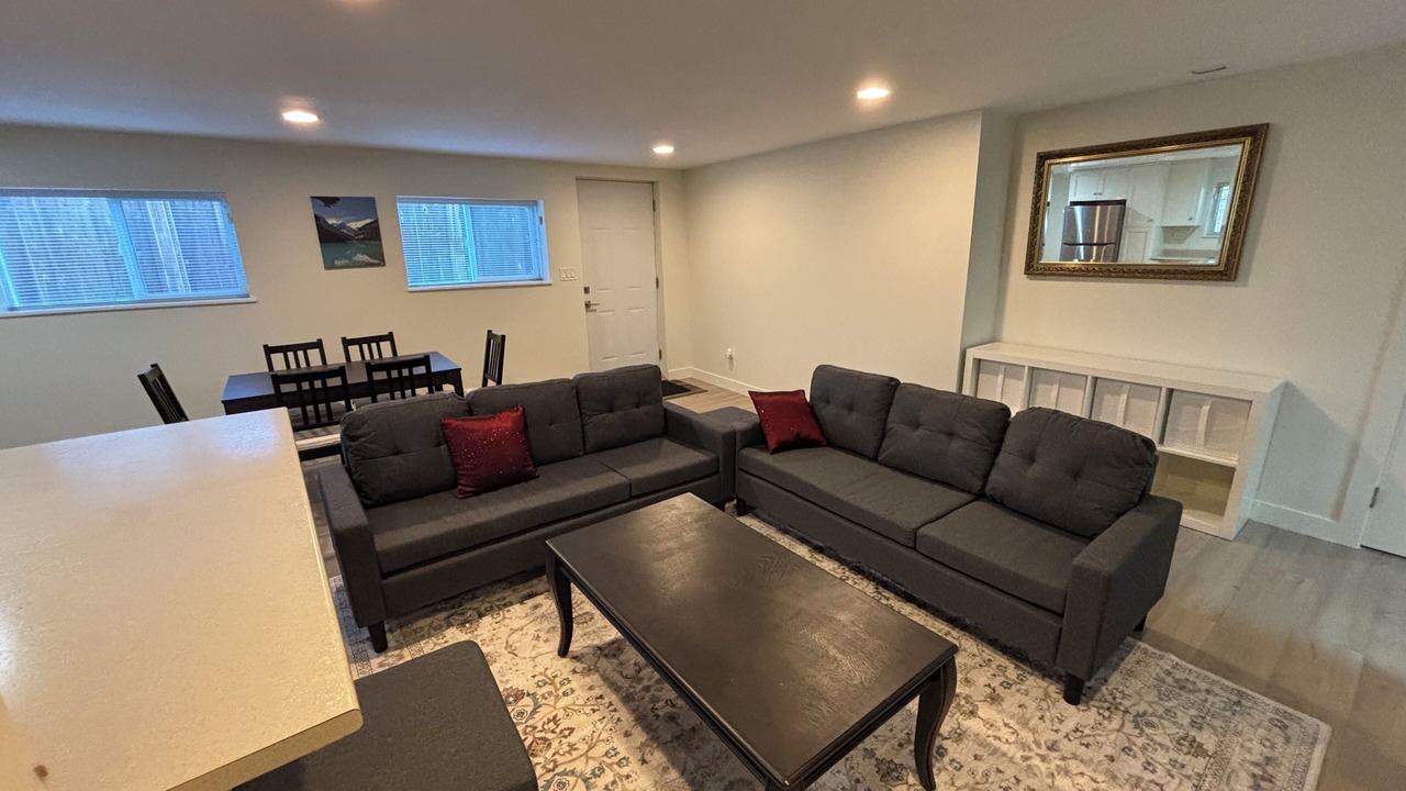 Photo of Livingroom in Lynn Valley