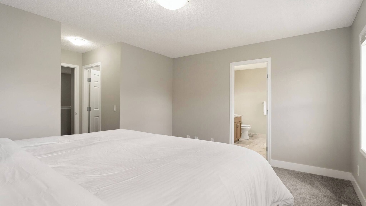Photo of Bedroom in Airdrie