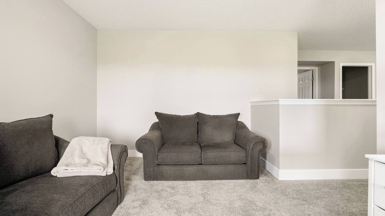 Photo of Livingroom in Airdrie