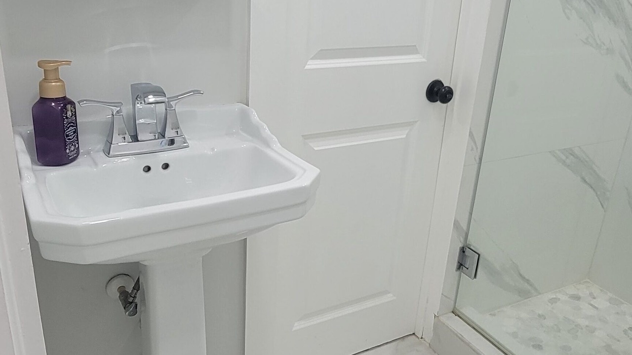 Photo of Bathroom in Miami Gardens