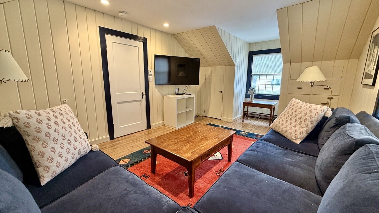 Photo of Livingroom in South End