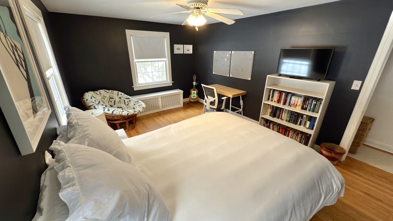 Photo of Bedroom in South End