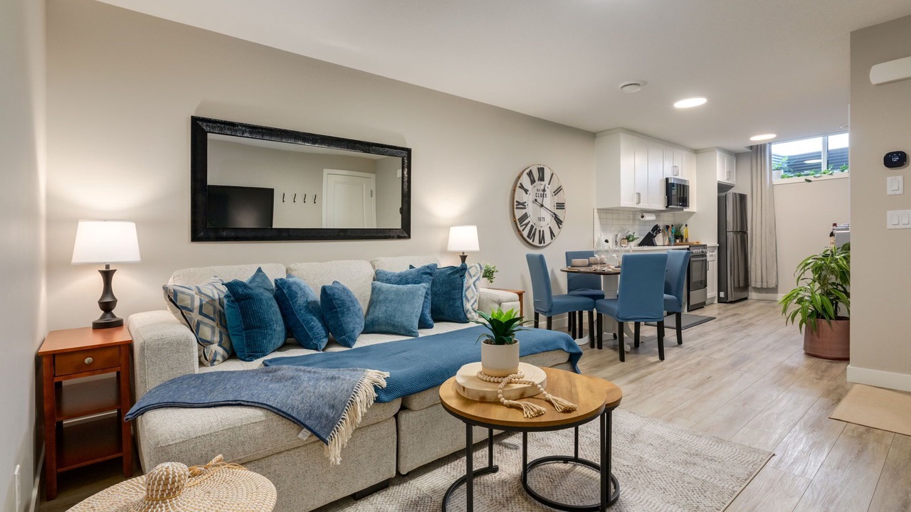 Photo of Livingroom in Southeast Calgary
