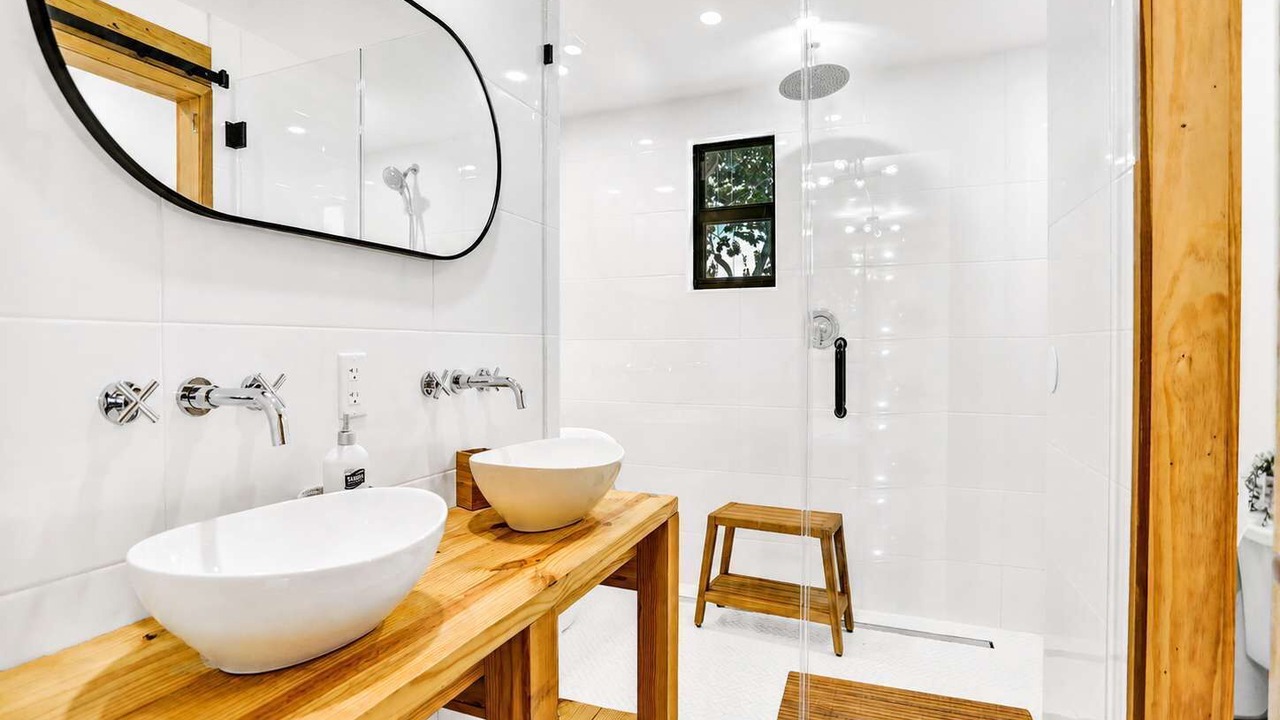 Photo of Bathroom in West Park
