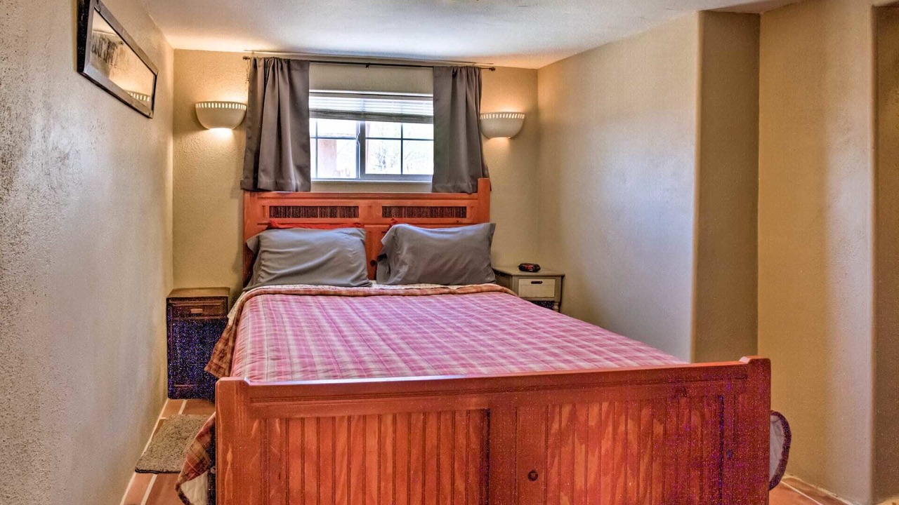 Photo of Bedroom in Taos