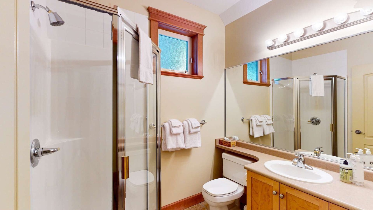 Photo of Bathroom in Big White Ski Resort