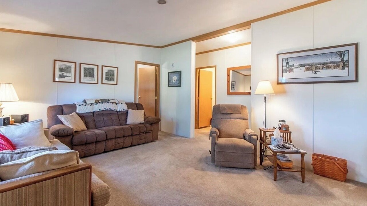Photo of Livingroom in Norton