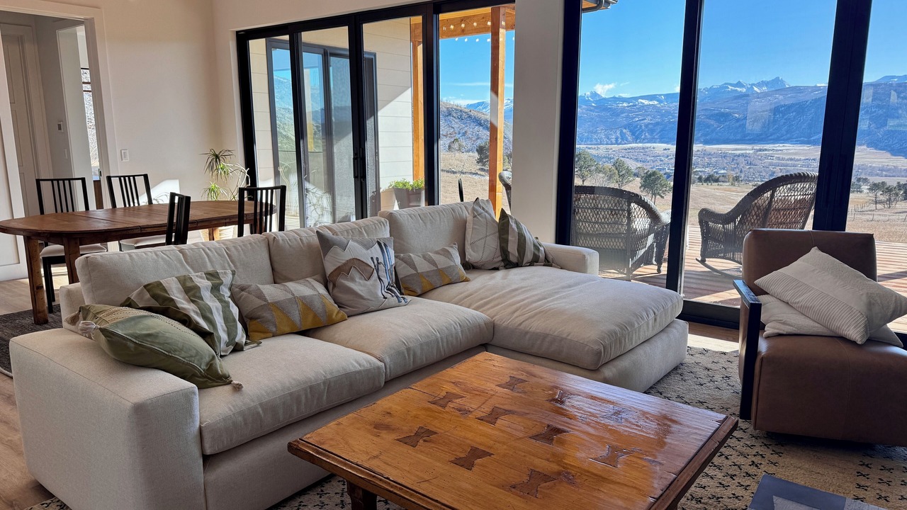 Photo of Livingroom in Carbondale