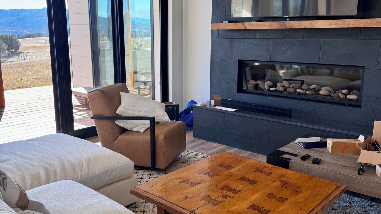 Photo of Livingroom in Carbondale