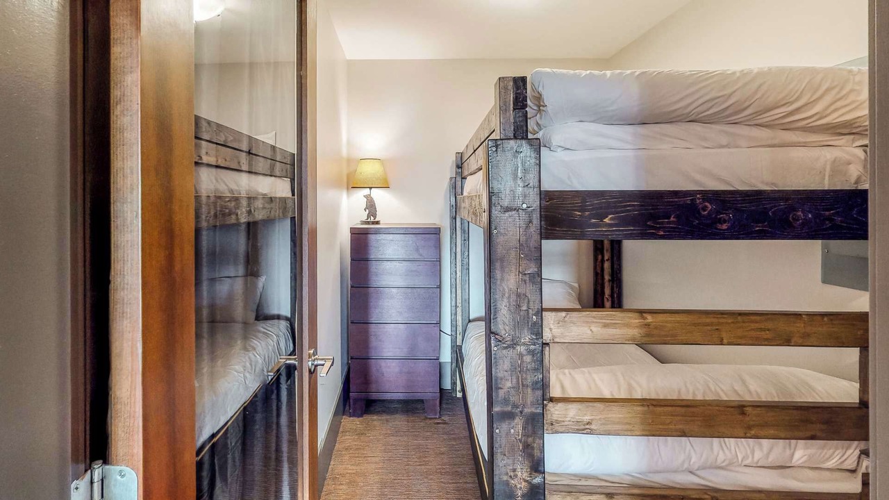 Photo of Bedroom in Big White Ski Resort