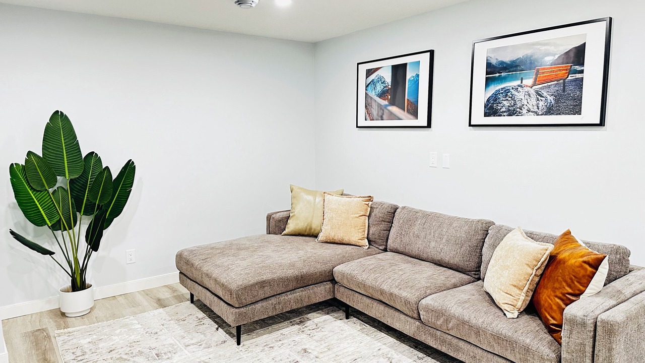 Photo of Livingroom in Airdrie