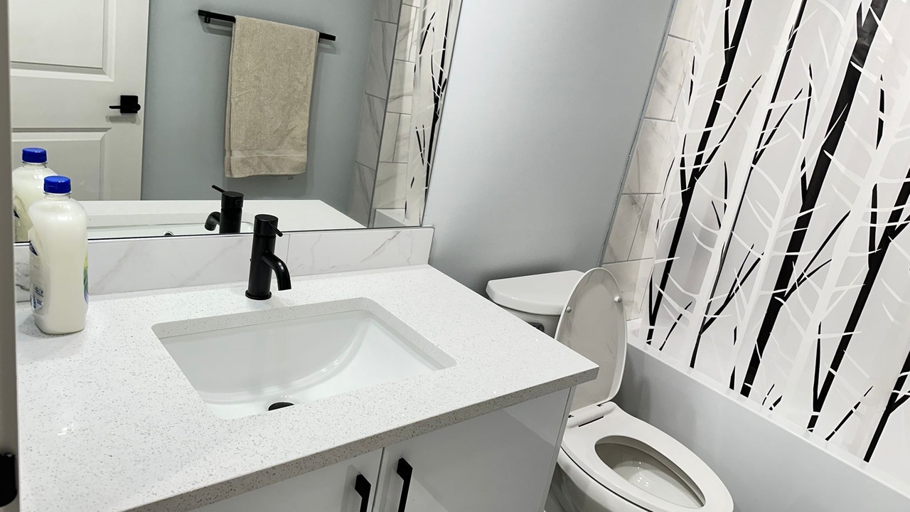 Photo of Bathroom in Airdrie