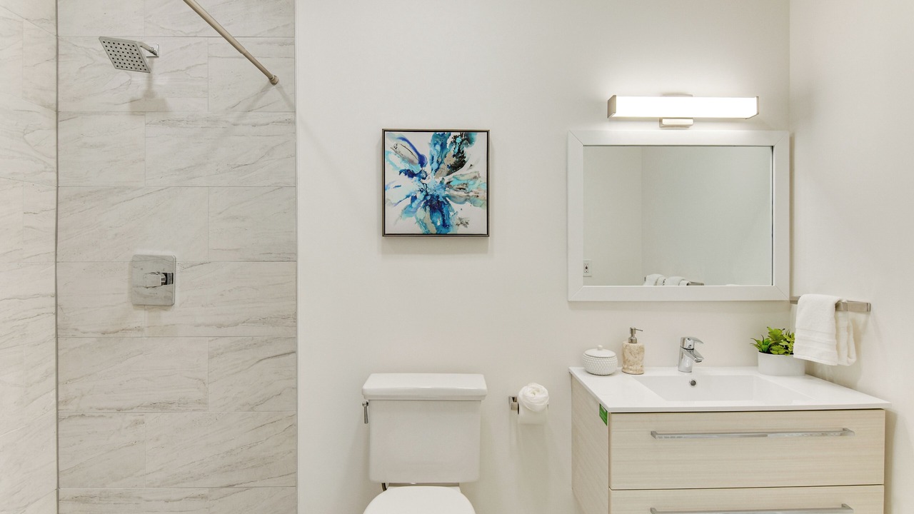 Photo of Bathroom in West Dixie Bend