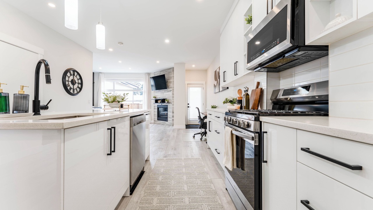 Photo of Kitchen in Forest Lawn
