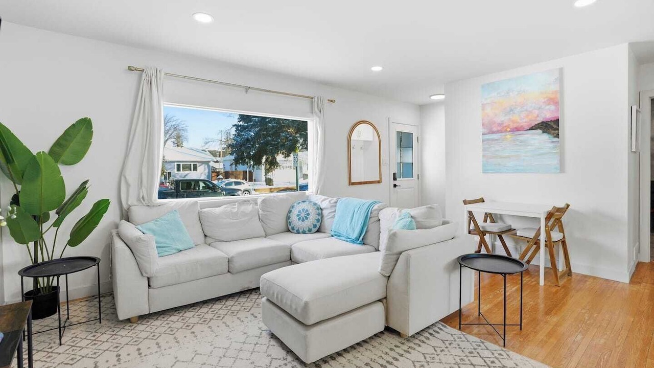 Photo of Livingroom in Saskatoon