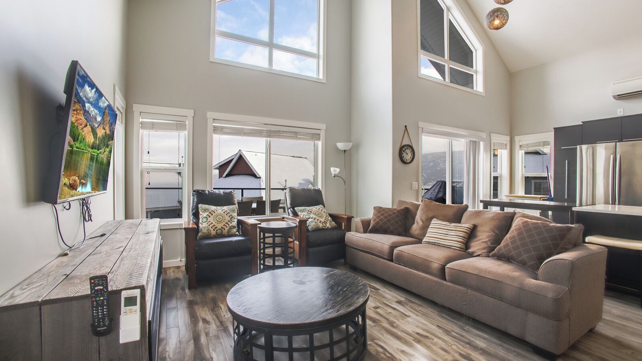 Photo of Livingroom in Central Okanagan