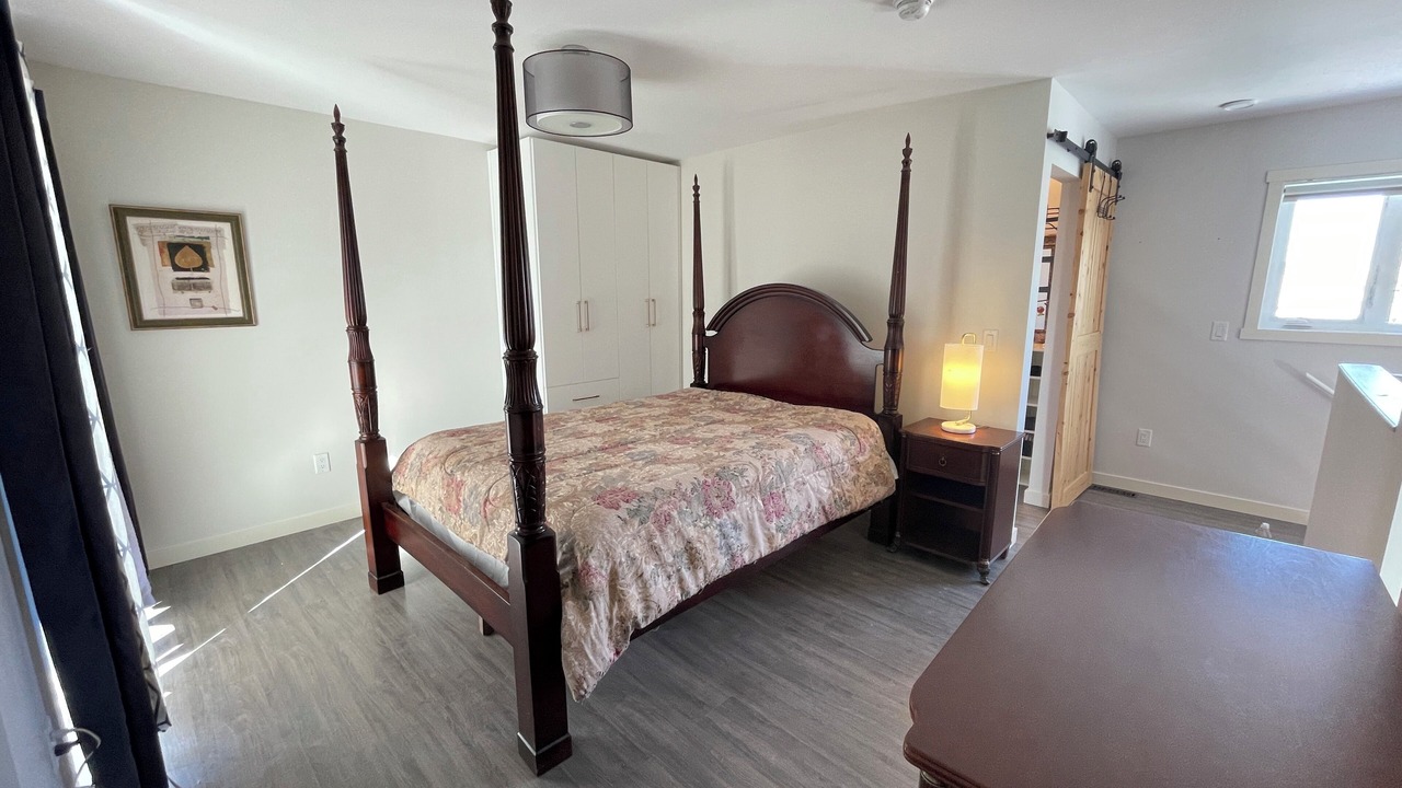 Photo of Bedroom in Ghost Lake