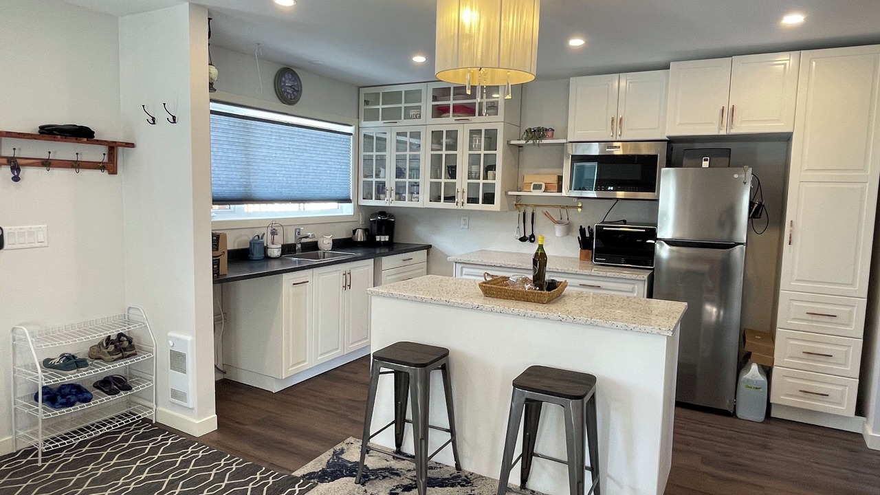 Photo of Kitchen in Ghost Lake