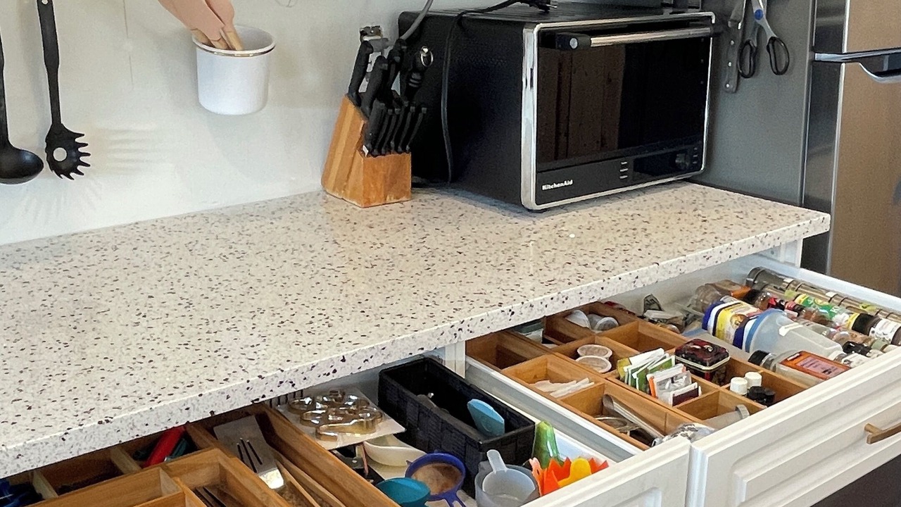 Photo of Kitchen in Ghost Lake