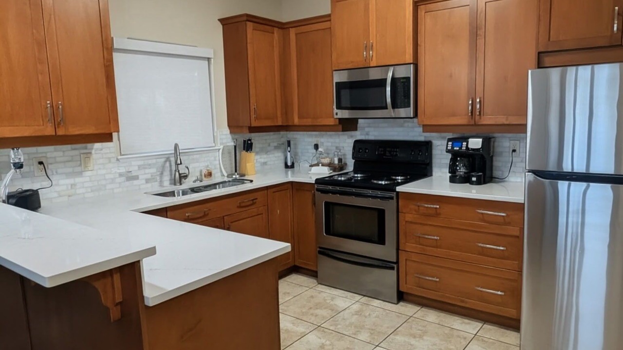 Photo of Kitchen in Okanagan-Similkameen