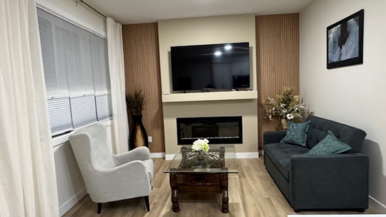 Photo of Livingroom in Fort Saskatchewan