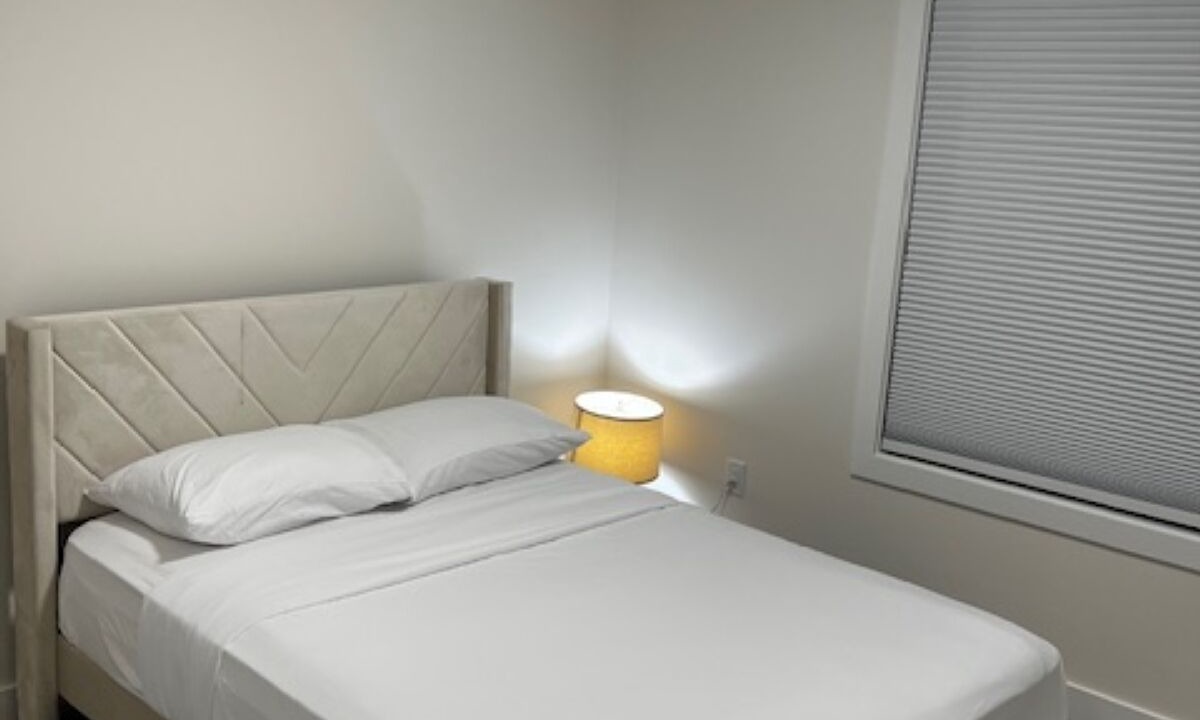 Photo of Bedroom in Fort Saskatchewan