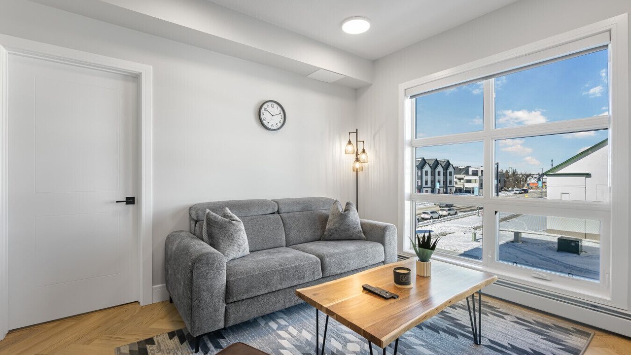Photo of Livingroom in Currie Barracks