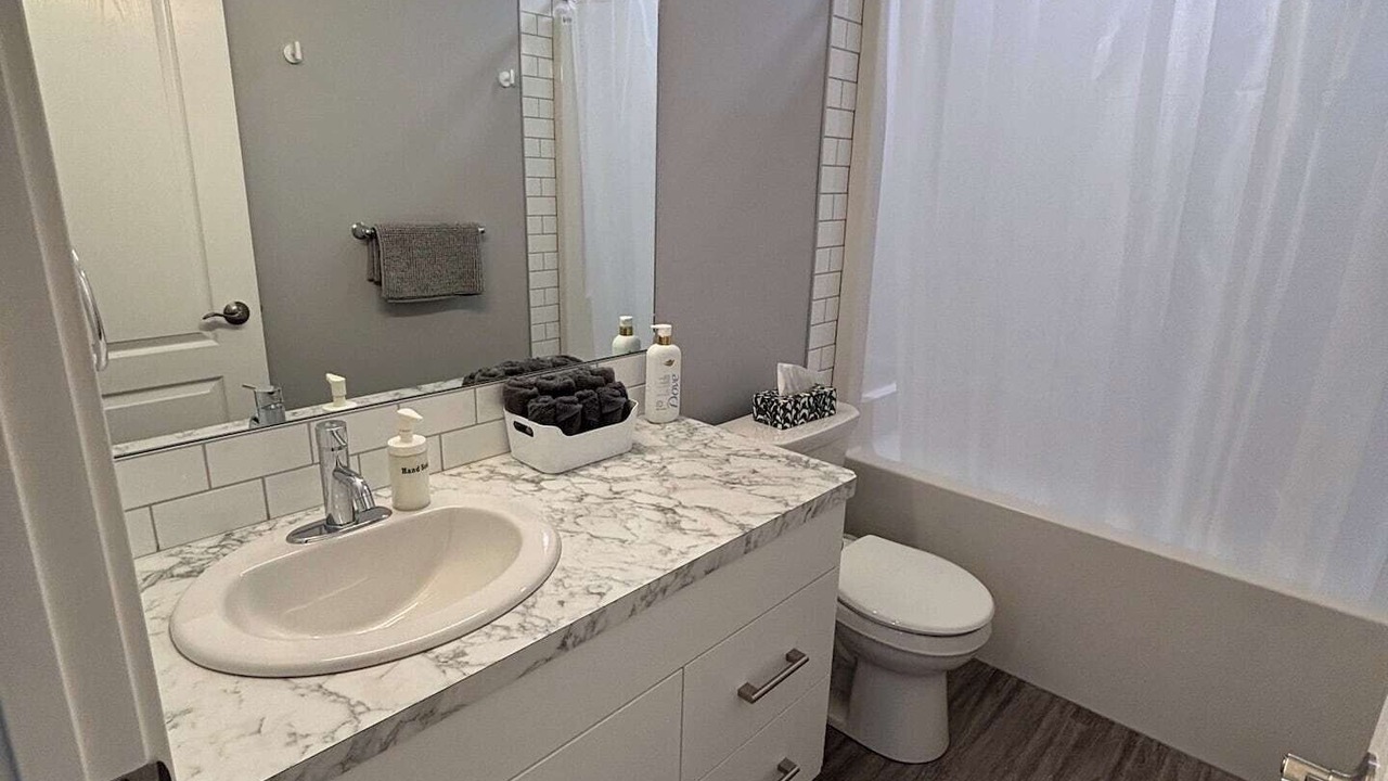 Photo of Bathroom in Sylvan Lake
