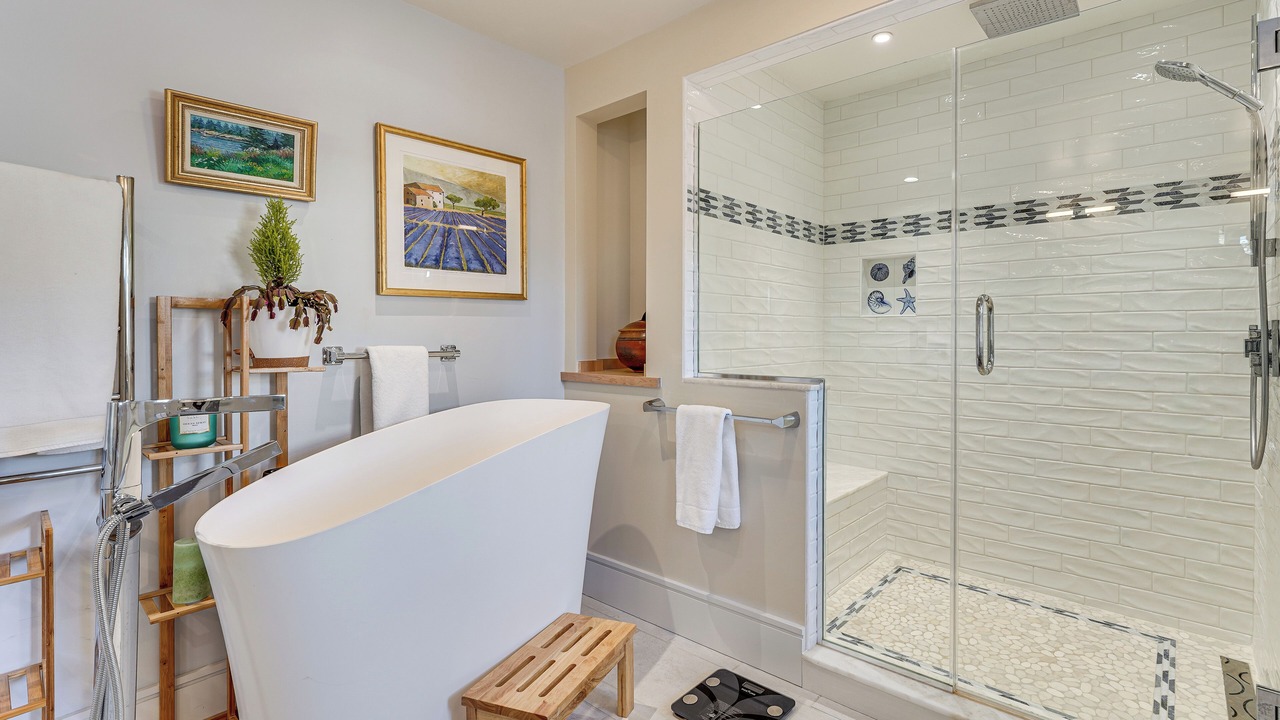 Photo of Bathroom in Port Clyde