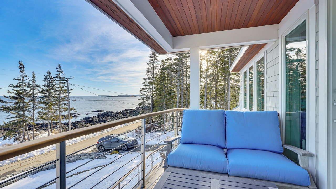 Photo of Patio Balcony in Port Clyde