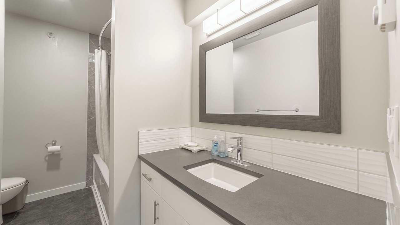 Photo of Bathroom in Fairview