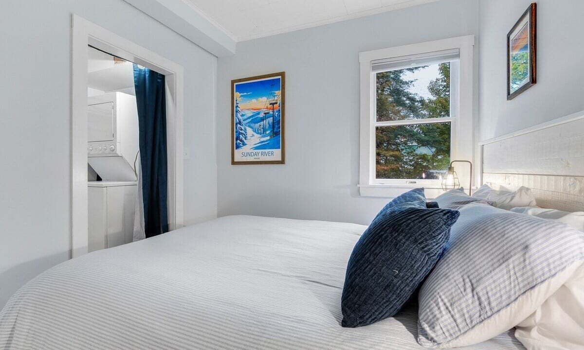 Photo of Bedroom in Bethel