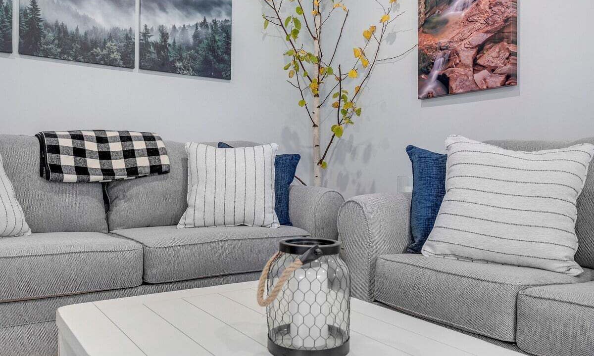 Photo of Livingroom in Bethel