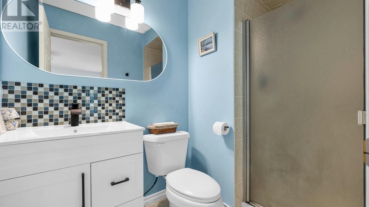 Photo of Bathroom in Steveston