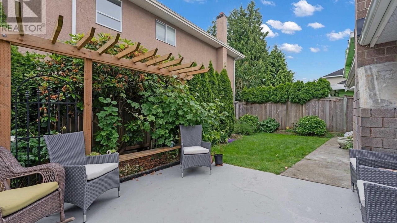 Photo of Patio Balcony in Steveston