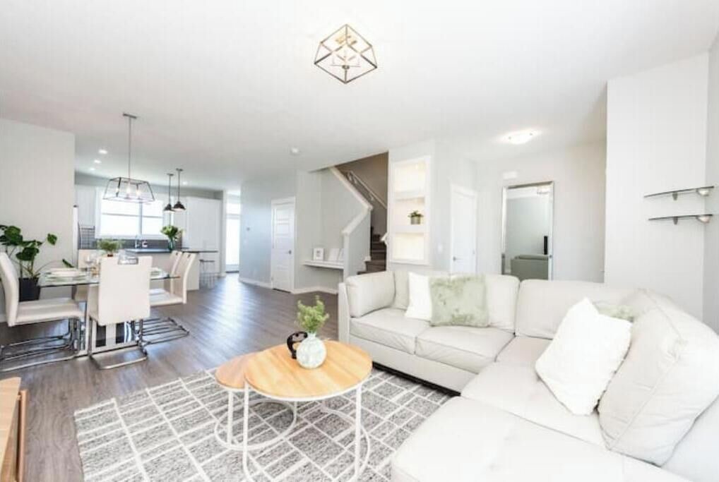 Photo of Livingroom in Calgary