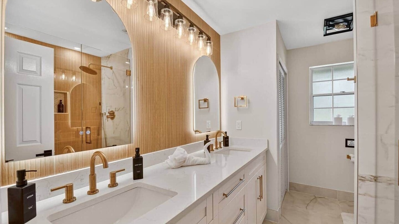 Photo of Bathroom in Wellington