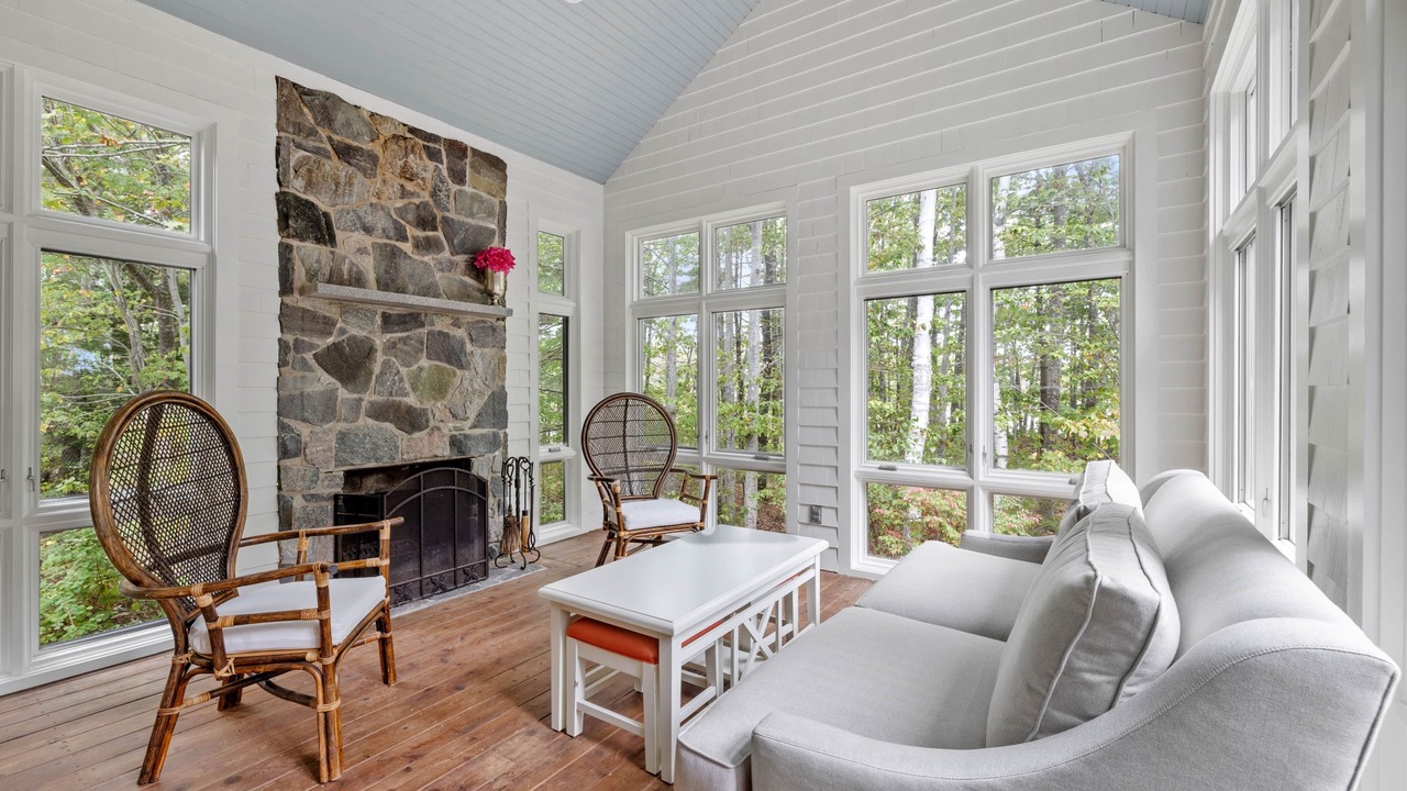 Photo of Livingroom in Cape Porpoise