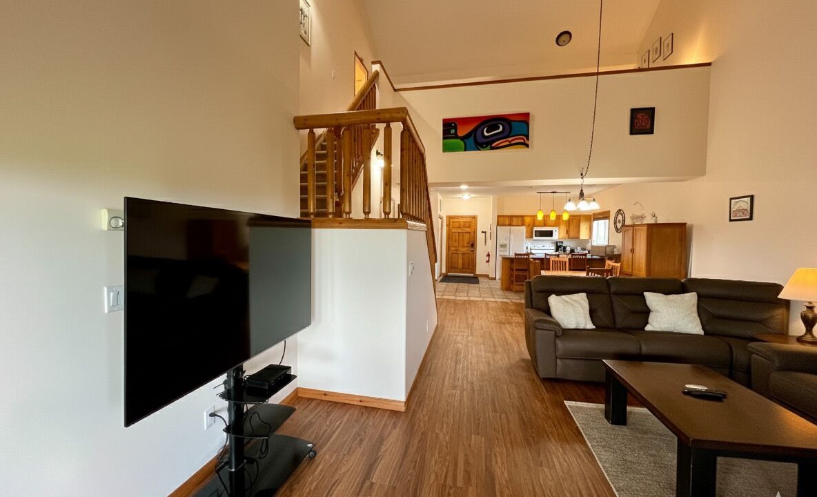 Photo of Livingroom in East Kootenay