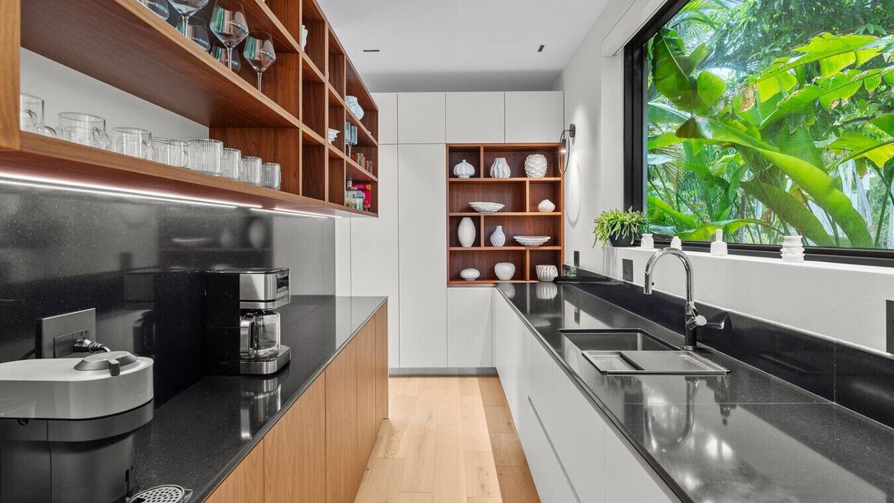 Photo of Kitchen in Birch Park Finger Streets