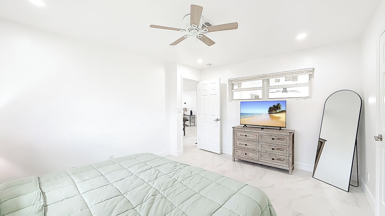 Photo of Bedroom in Tropic Palms