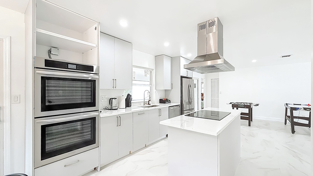 Photo of Kitchen in Tropic Palms