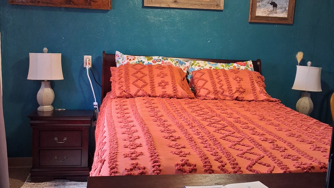 Photo of Bedroom in Lake City